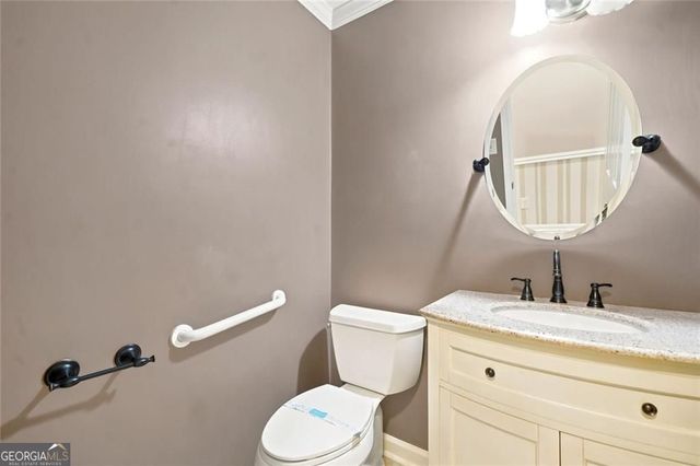 12135 N Hickory Trace, Alpharetta, GA 30004