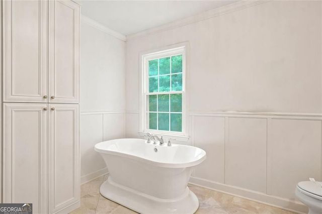12135 N Hickory Trace, Alpharetta, GA 30004