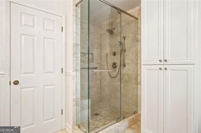 12135 N Hickory Trace, Alpharetta, GA 30004