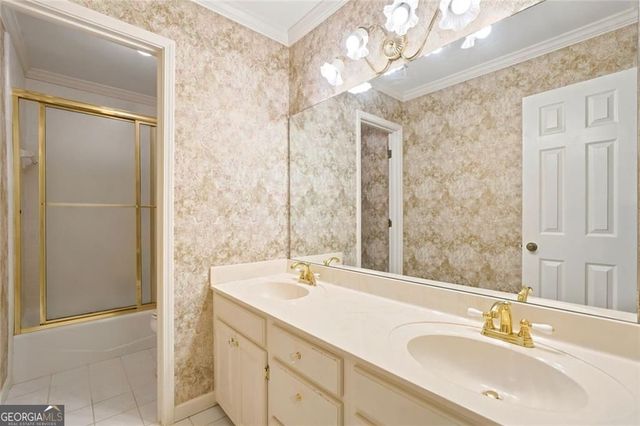 12135 N Hickory Trace, Alpharetta, GA 30004
