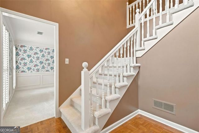 12135 N Hickory Trace, Alpharetta, GA 30004
