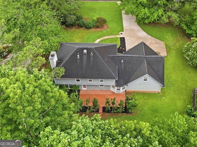 12135 N Hickory Trace, Alpharetta, GA 30004