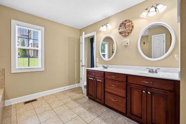 142 Orrie Moss Court, SE, Cleveland, TN 37323