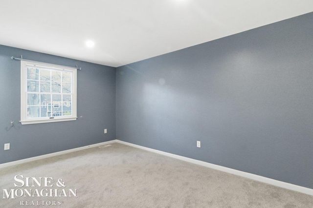 4220 E Surrey Lane, Fort Gratiot Twp, MI 48059