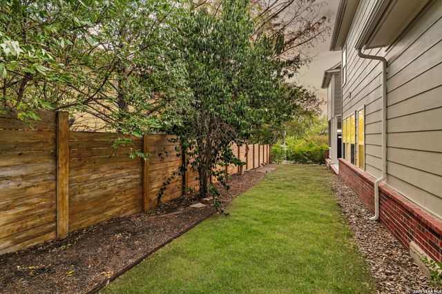444 ELMHURST AVE, San Antonio, TX 78209