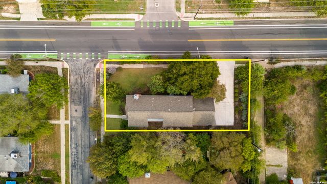 444 ELMHURST AVE, San Antonio, TX 78209