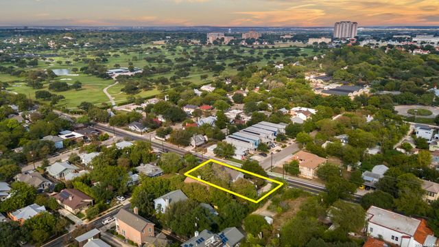 444 ELMHURST AVE, San Antonio, TX 78209