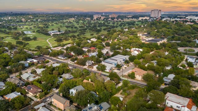 444 ELMHURST AVE, San Antonio, TX 78209