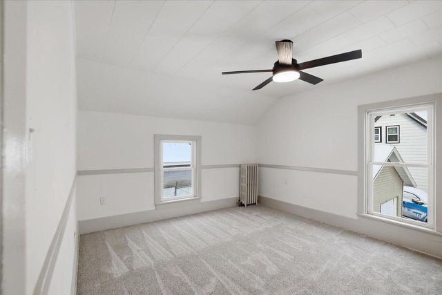 319 W Linden DRIVE, Jefferson, WI 53549