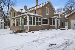 319 W Linden DRIVE, Jefferson, WI 53549