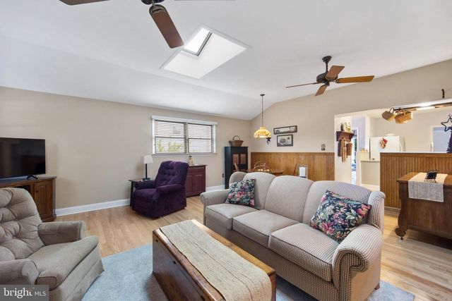 785 GARDEN RD, Warminster, PA 18974