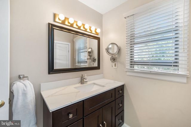 785 GARDEN RD, Warminster, PA 18974