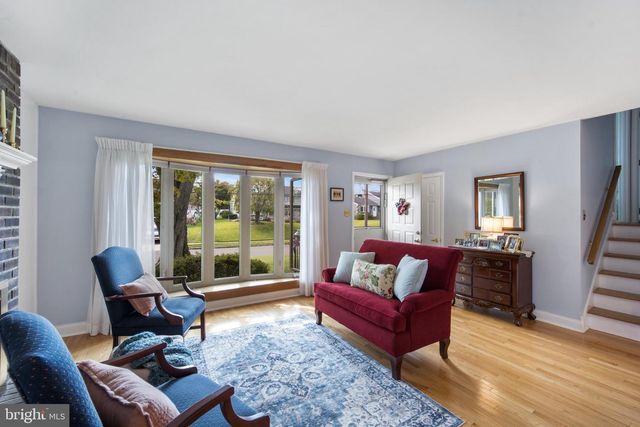 785 GARDEN RD, Warminster, PA 18974