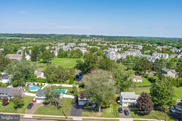 785 GARDEN RD, Warminster, PA 18974