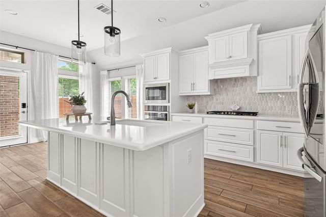 17171 Crimson Crest Drive, Conroe, TX 77302