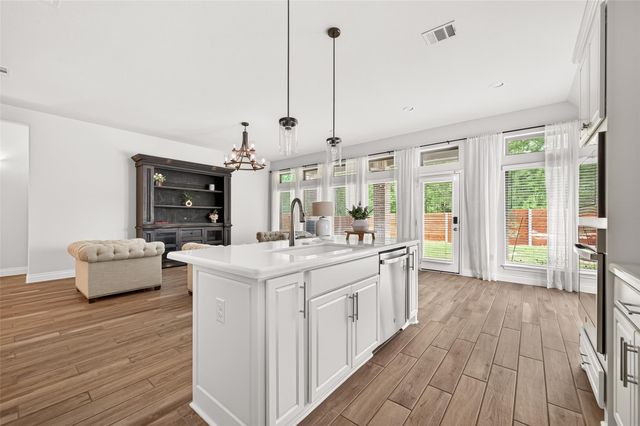 17171 Crimson Crest Drive, Conroe, TX 77302