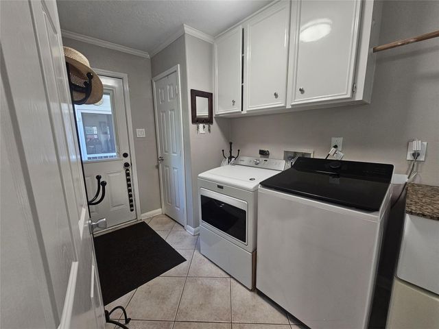 548 River Plantation Drive, Conroe, TX 77302