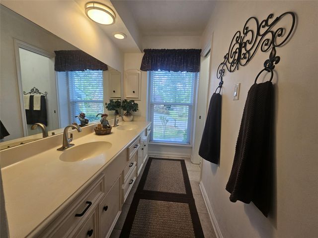 548 River Plantation Drive, Conroe, TX 77302