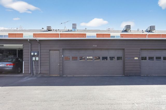 5518 S 875 E, South Ogden, UT 84405