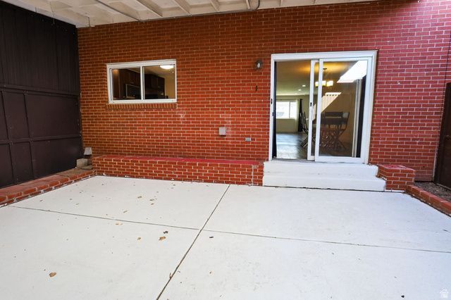 5518 S 875 E, South Ogden, UT 84405