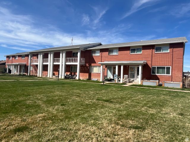 5518 S 875 E, South Ogden, UT 84405