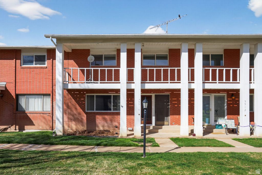 5518 S 875 E, South Ogden, UT 84405