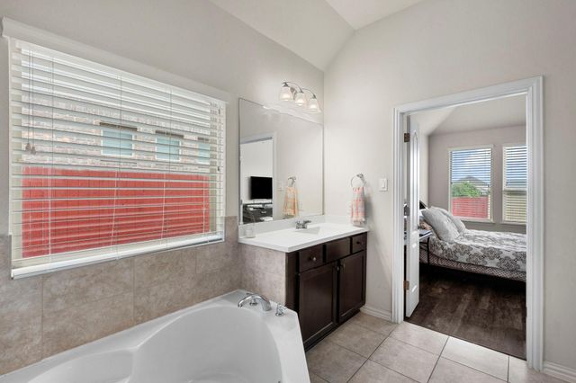 373 Rough Bark ST, Buda, TX 78610