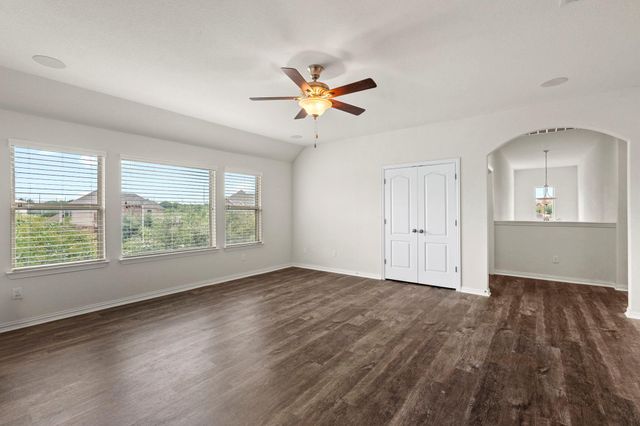 373 Rough Bark ST, Buda, TX 78610