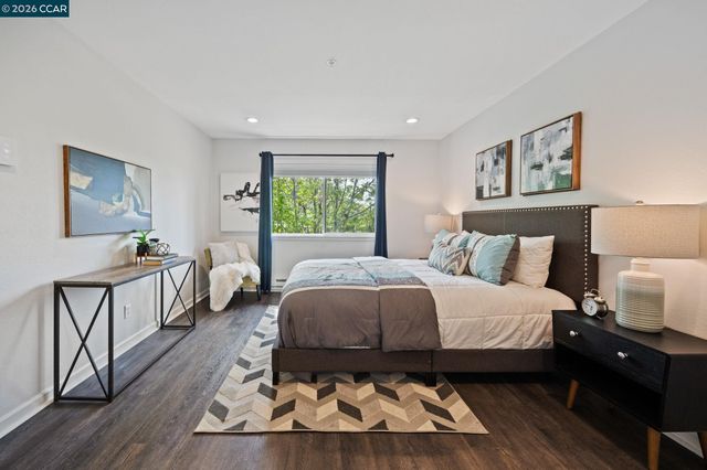 417 Evelyn Avenue 302, Albany, CA 94706