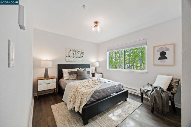 417 Evelyn Avenue 302, Albany, CA 94706