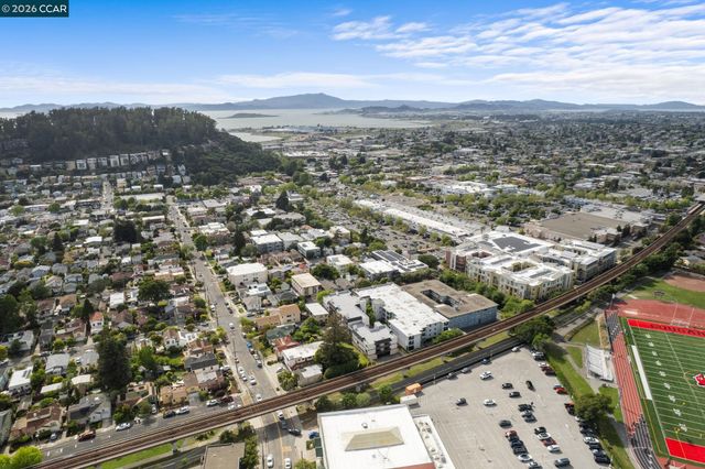 417 Evelyn Avenue 302, Albany, CA 94706