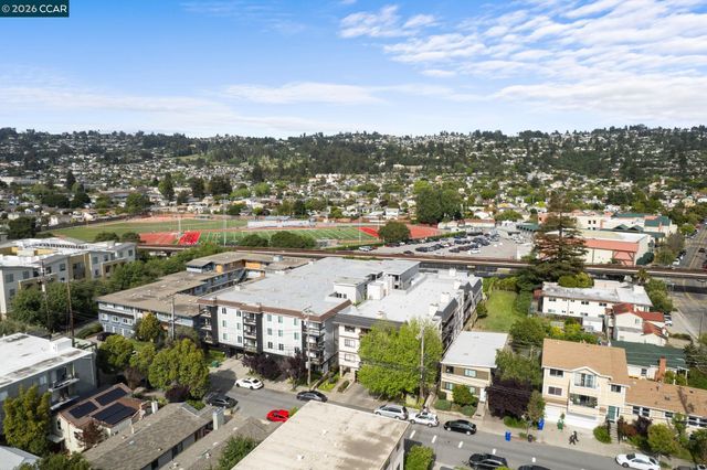 417 Evelyn Avenue 302, Albany, CA 94706