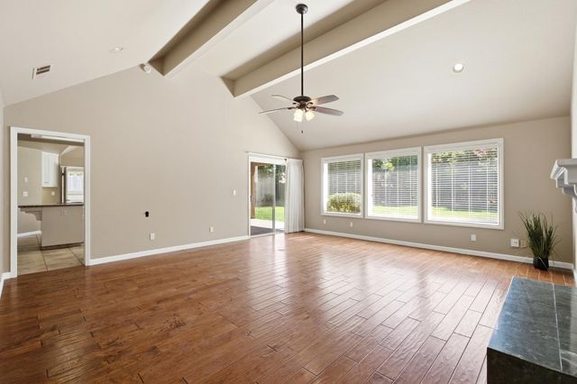 6542 N Rafael Avenue, Fresno, CA 93711