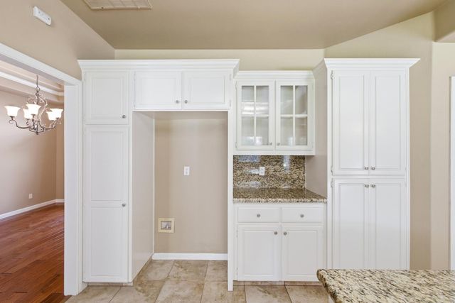 6542 N Rafael Avenue, Fresno, CA 93711