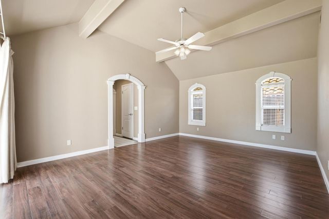 6542 N Rafael Avenue, Fresno, CA 93711