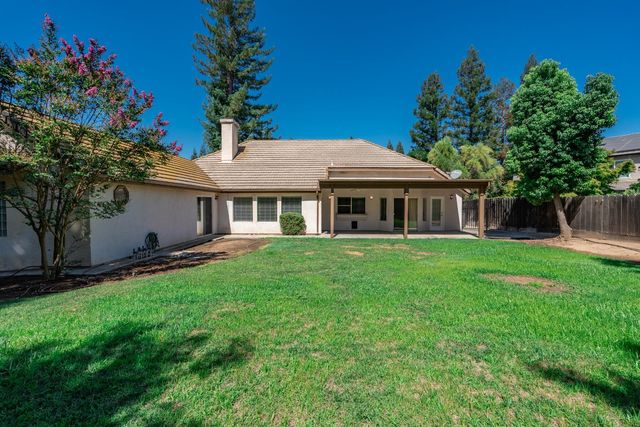 6542 N Rafael Avenue, Fresno, CA 93711