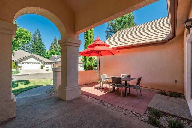6542 N Rafael Avenue, Fresno, CA 93711