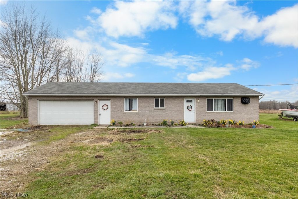 700 State Route 193 S, Jefferson, OH 44047