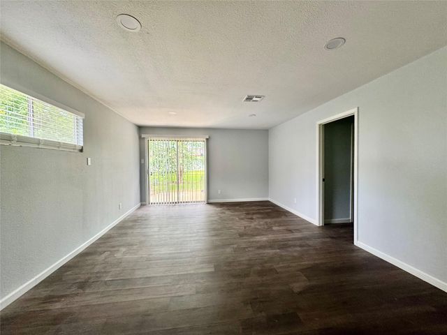4131 Dacca Drive, Houston, TX 77047