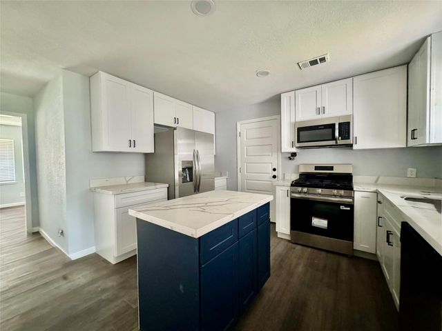 4131 Dacca Drive, Houston, TX 77047