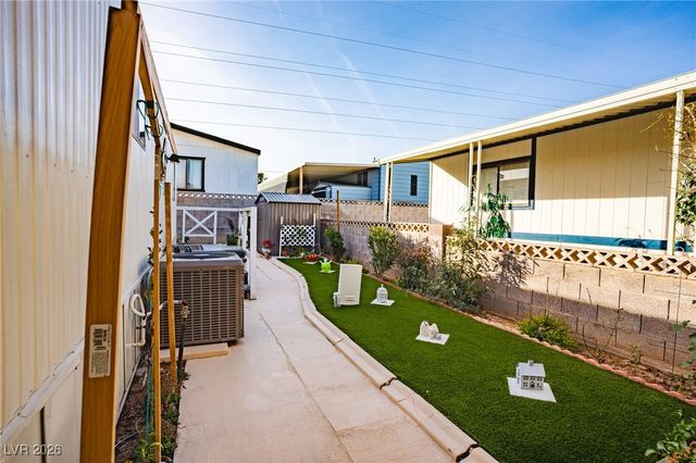 4577 Royal Ridge Boulevard 131, Las Vegas, NV 89103