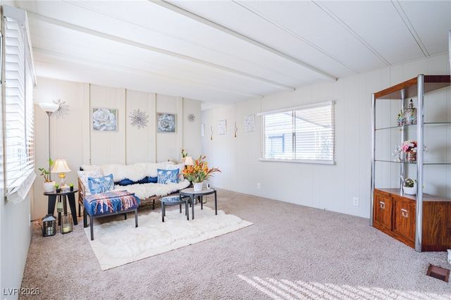 4577 Royal Ridge Boulevard 131, Las Vegas, NV 89103