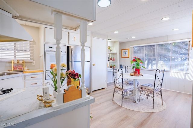 4577 Royal Ridge Boulevard 131, Las Vegas, NV 89103