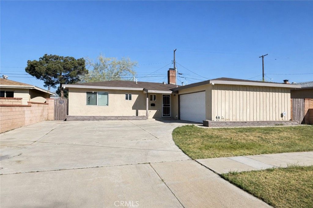 44608 Stanridge, Lancaster, CA 93535