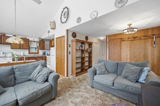 1 Wentworth Lane, Barnstead, NH 03225