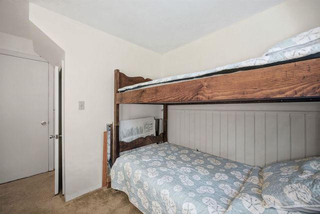 1 Wentworth Lane, Barnstead, NH 03225