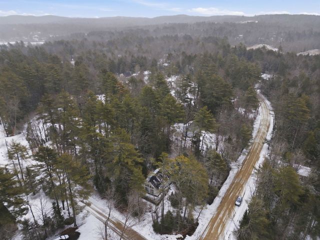 1 Wentworth Lane, Barnstead, NH 03225