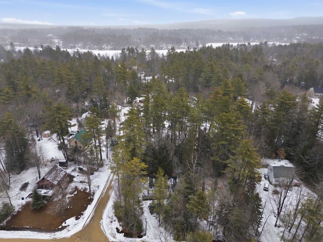 1 Wentworth Lane, Barnstead, NH 03225