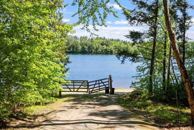 1 Wentworth Lane, Barnstead, NH 03225