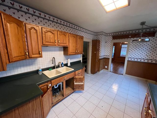 101 N Michigan Avenue, Hobart, IN 46342